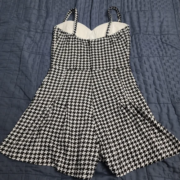 Stop Staring Romper Small - Picture 4 of 5